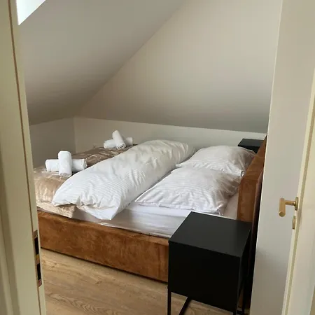 Lesna Przystan Kazub Nr 12 * Cieciorka