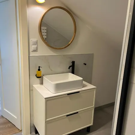Lesna Przystan Kazub Nr 12 Cieciorka