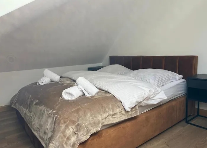 Lesna Przystan Kazub Nr 12 Lägenhet Cieciorka